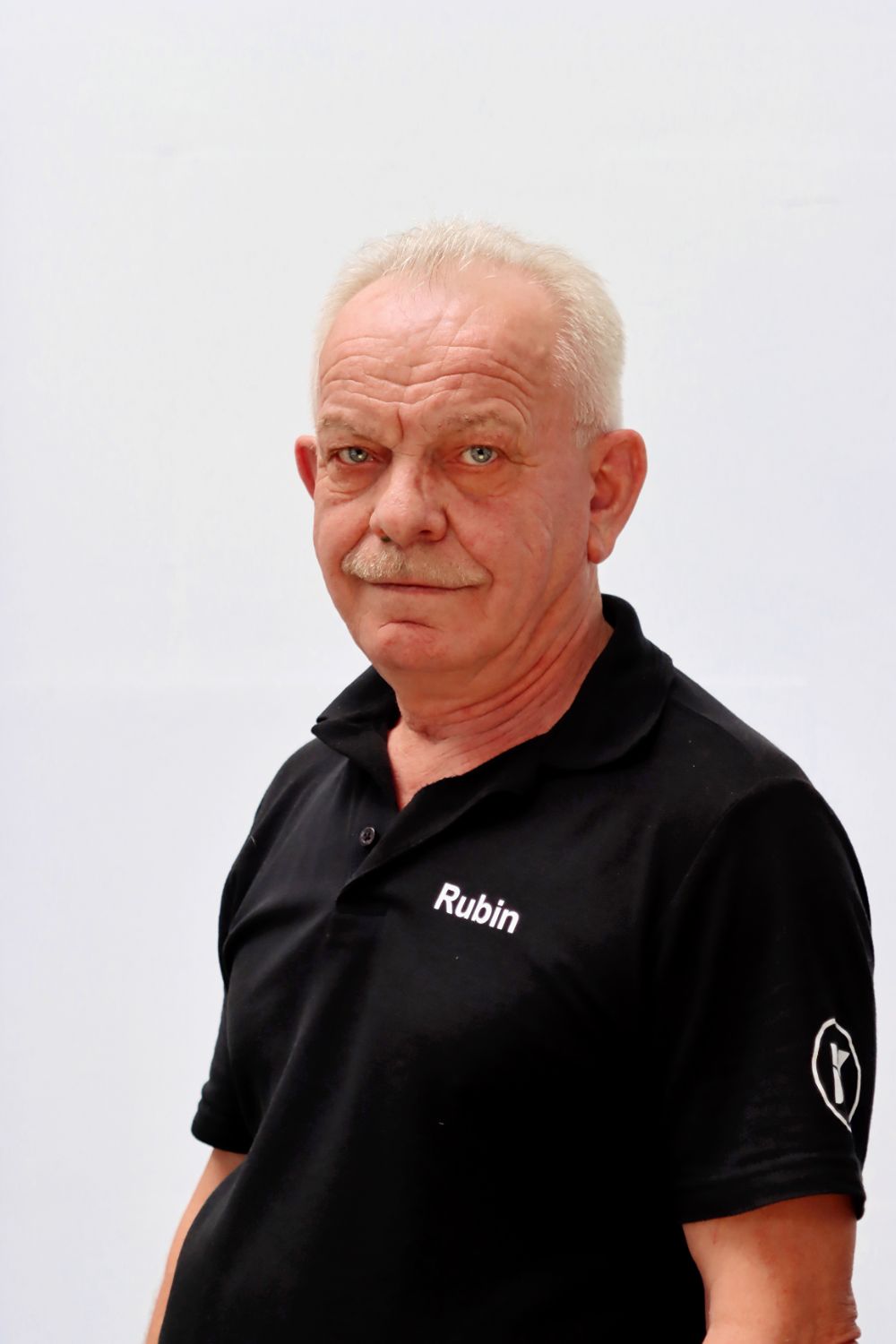 KFZ-Werkstatt-Knells-Team-4 Car Dealer Team Member