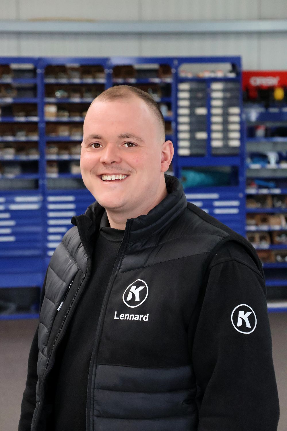 KFZ-Werkstatt-Knells-Team-53 Car Dealer Team Member