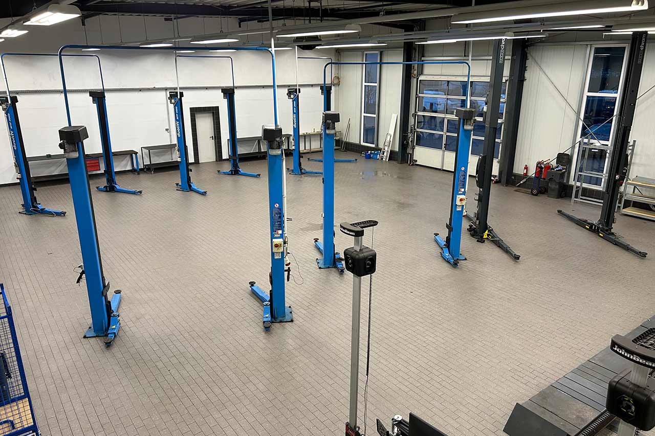 KFZ Werkstatt Knells - Werkstatt 2